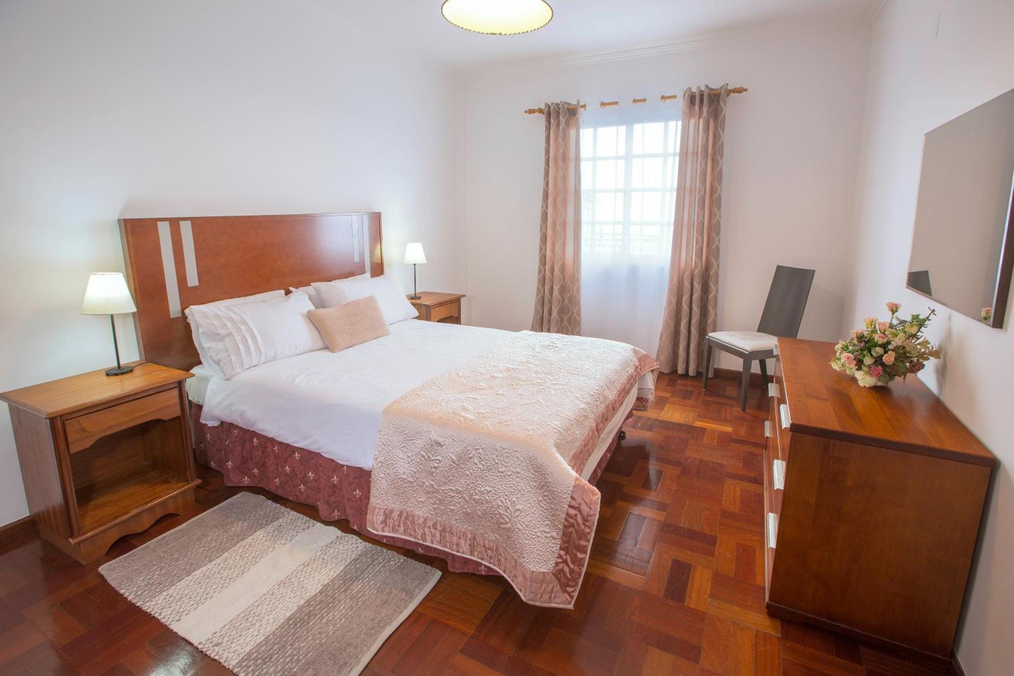 Charming Apartments In Funchal - Sao Goncalo Room photo