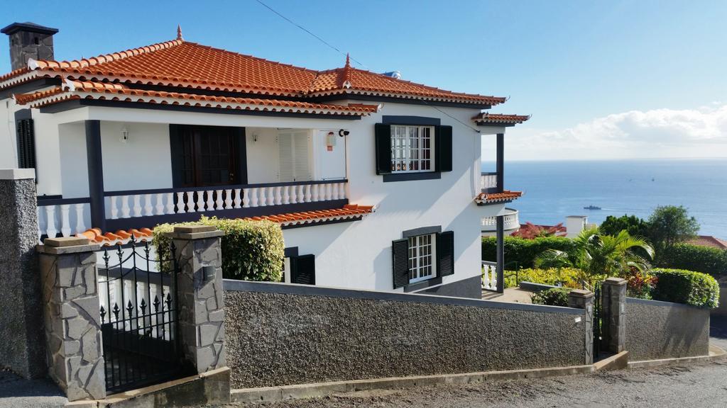 Charming Apartments In Funchal - Sao Goncalo Exterior photo